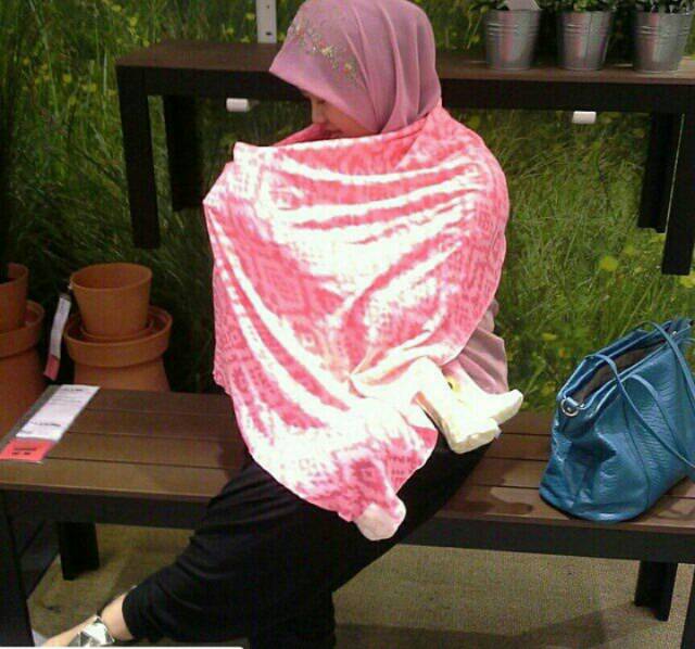 Preloved apron menyusui