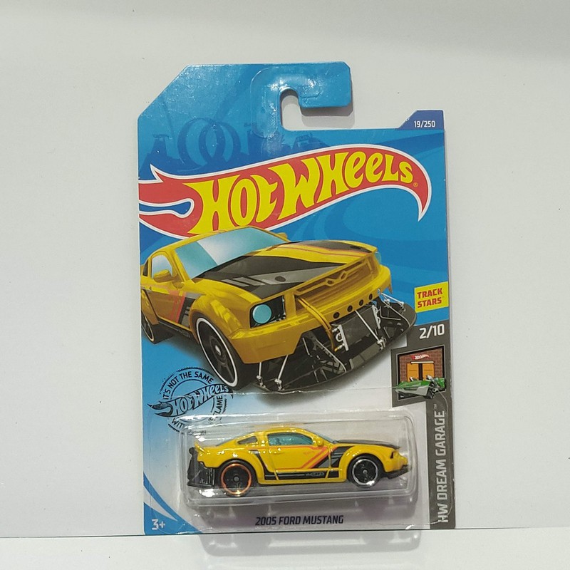 Hotwheels Ford Mustang 2005