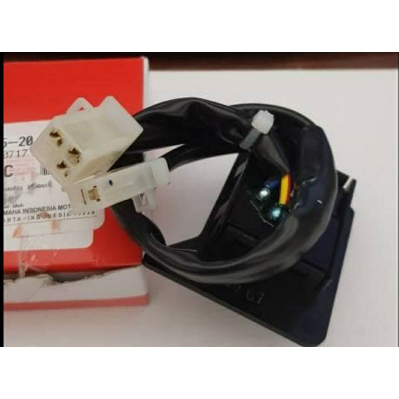 HOLDER SAKLAR KANAN VEGA ZR ASLI ORI YAMAHA 5D9 H3975 20