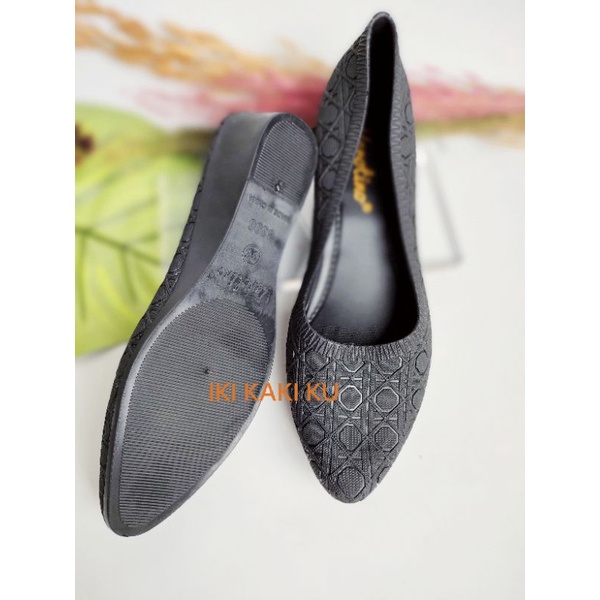 SEPATU WEDGES HAK WANITA PEREMPUAN DEWASA VEROTINO 3306 SEPATU KERJA MAGANG KHUSUS HITAM HITAM MOTIF LINGKARAN