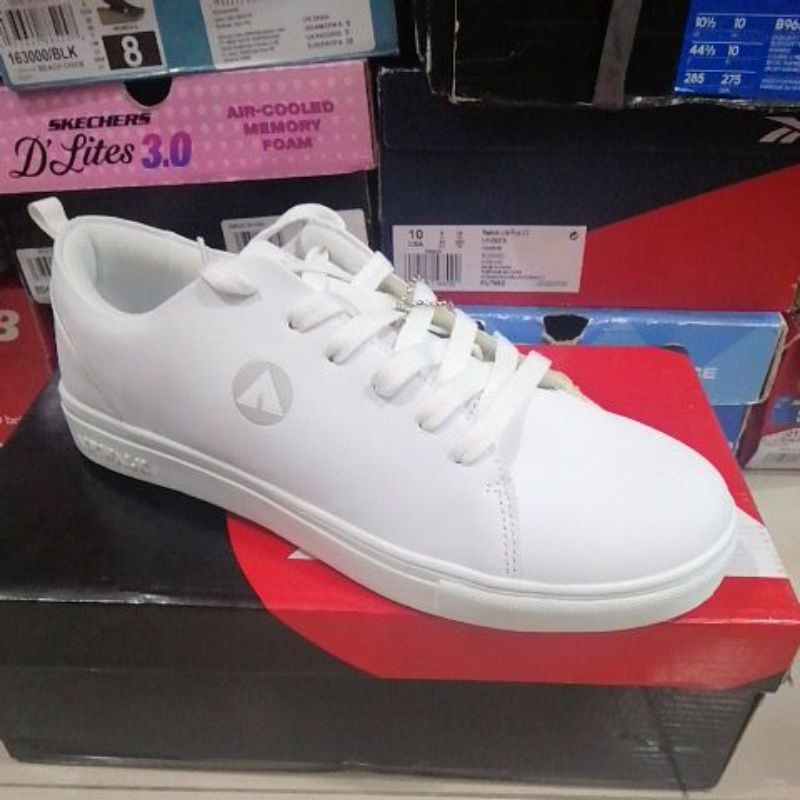 Airwalk Jairo white. sepatu sneakers jairo white original