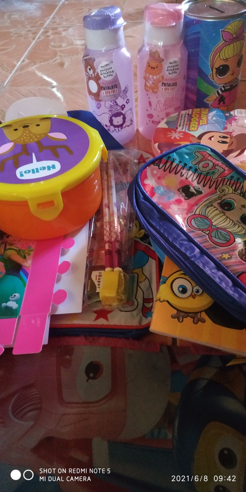 Paket Souvenir Ulang Tahun Bingkisan Anak Kotak Makanbotolminum