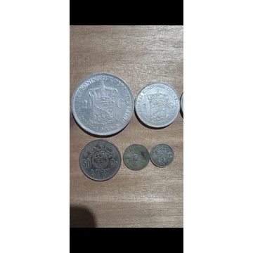 koin Wilhelminadan koin dan koin Arab Saudi