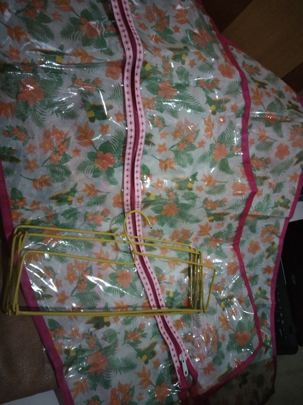 Cover Gantungan Hijab Medium