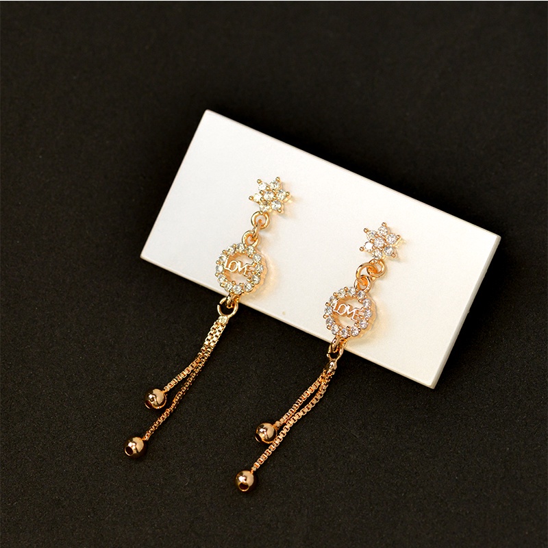 Anting Panjang Wanita Titanium Mewah Berlian LOVE  Emas Tusuk Earing Aksesoris Fashion Perhisan Lapis Emas D307