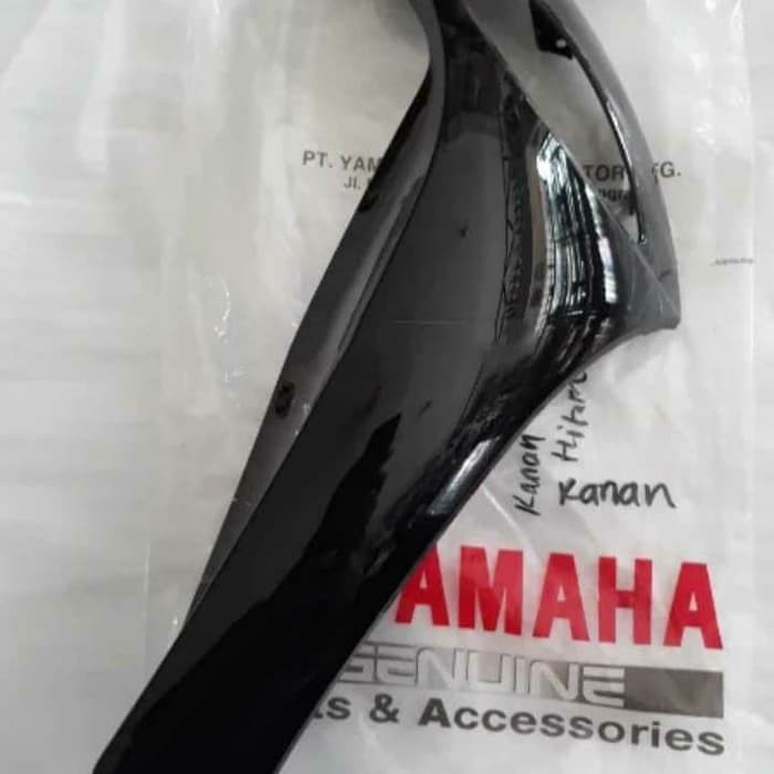 Sayap depan kanan fino fi hitam ori ygp