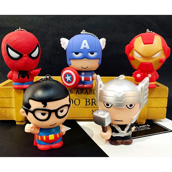 Dunia Anak Gantungan kunci Avenger Ganci Keychain Gantungan Kunci Spiderman Iron Man