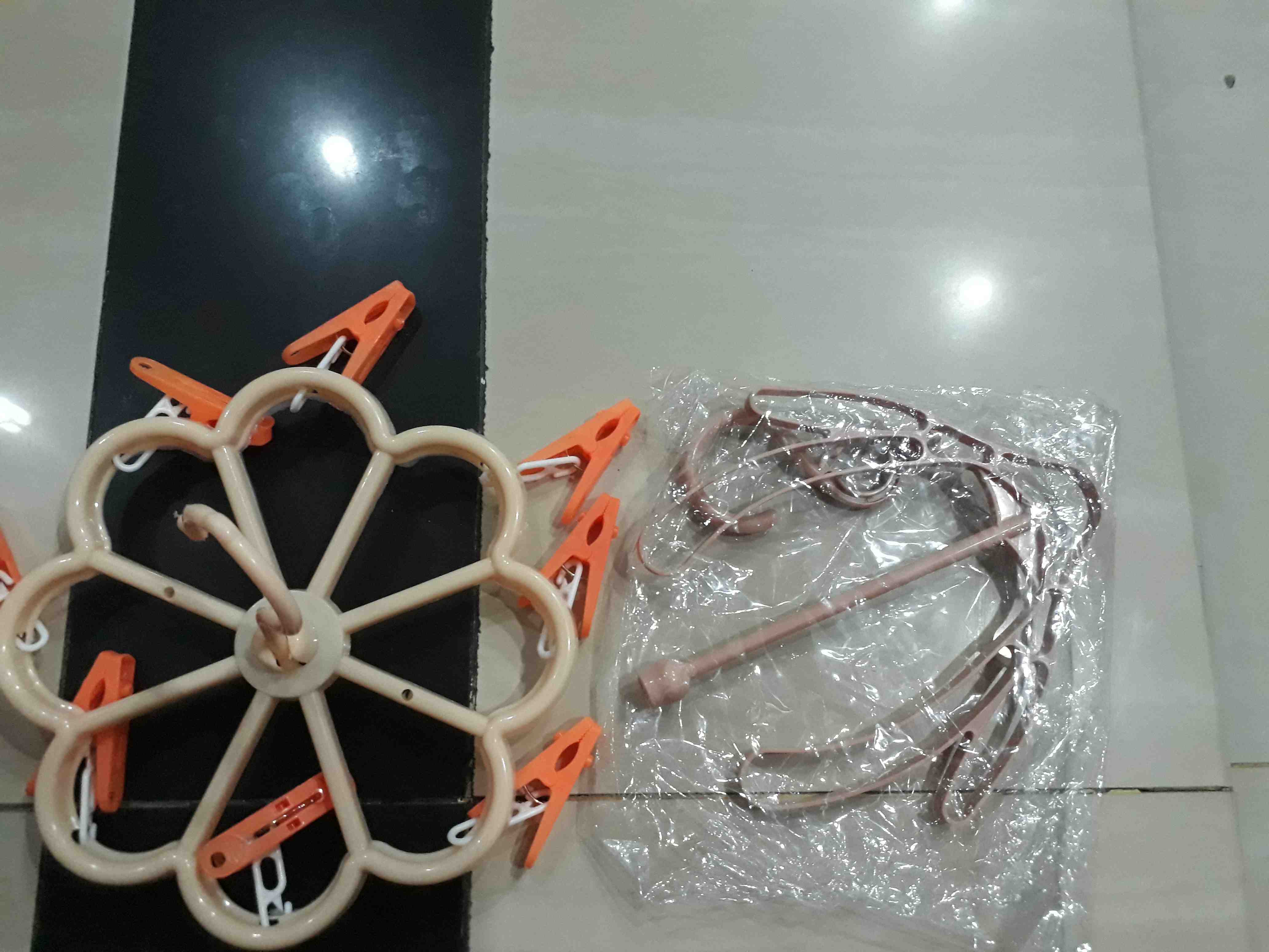 Hanger Jepit Kaos Kaki Mini Bunga Jemuran Pakaian