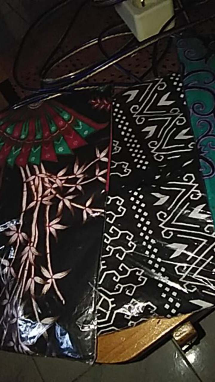 Maura Couple - Sania Ruffle Batik Couple Ori Ndoro Jowi Dnt Garansi Termurah Shopee -