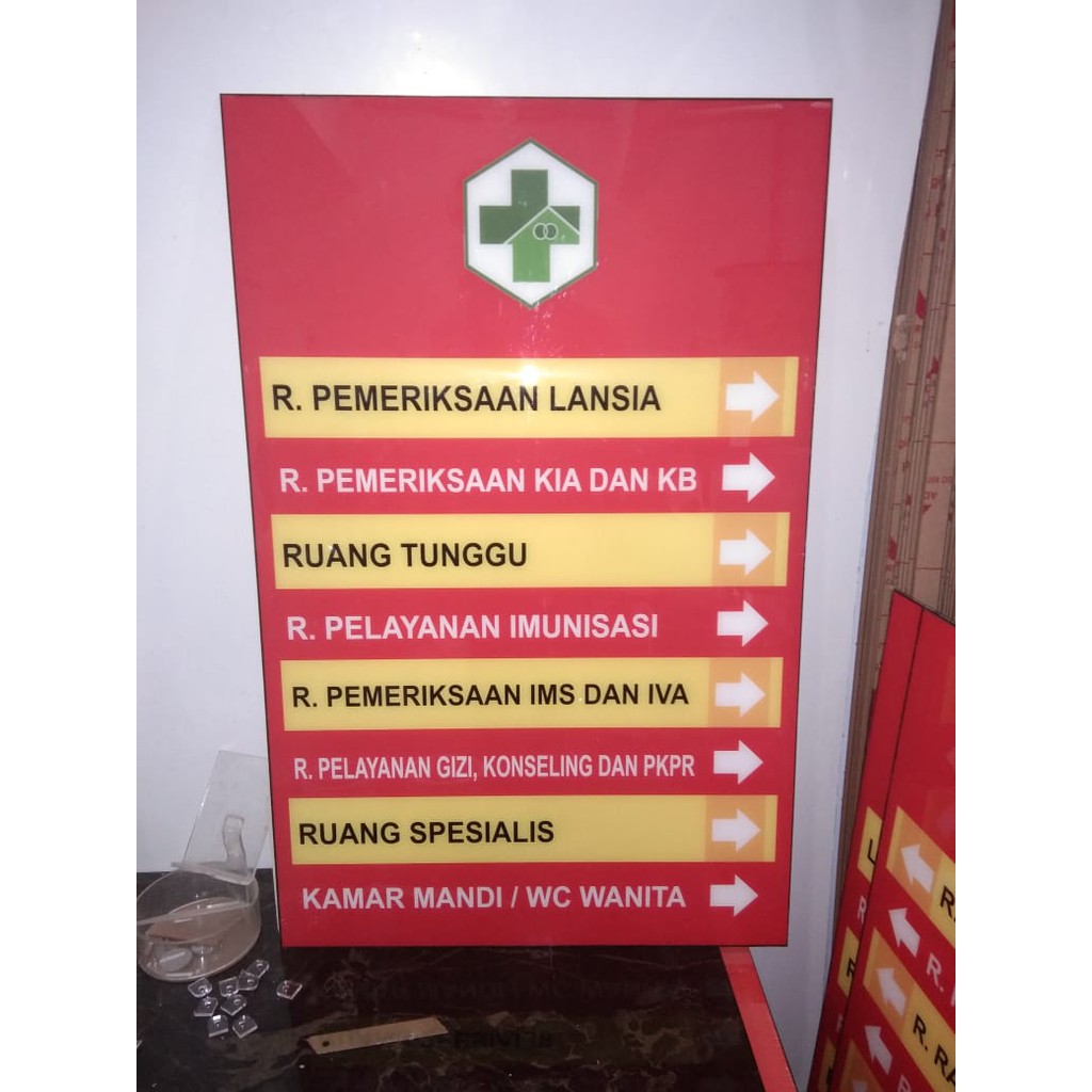 plang akrilik murah, sign board, plang laundry, plang usaha