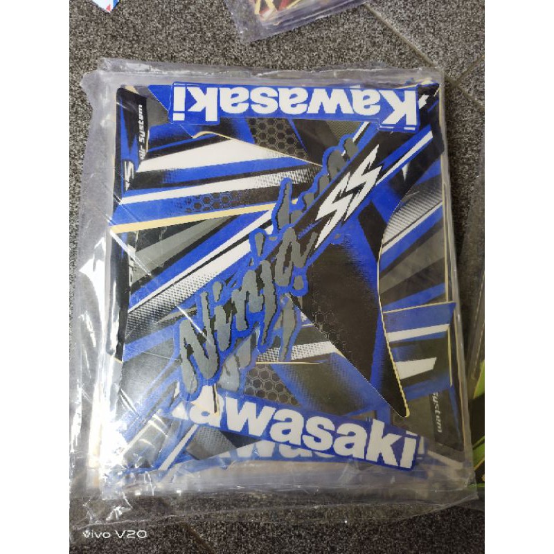 striping ninja ss biru 2013