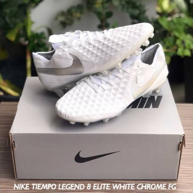 Nike Tiempo Legend 8 Elite White Chrome FG