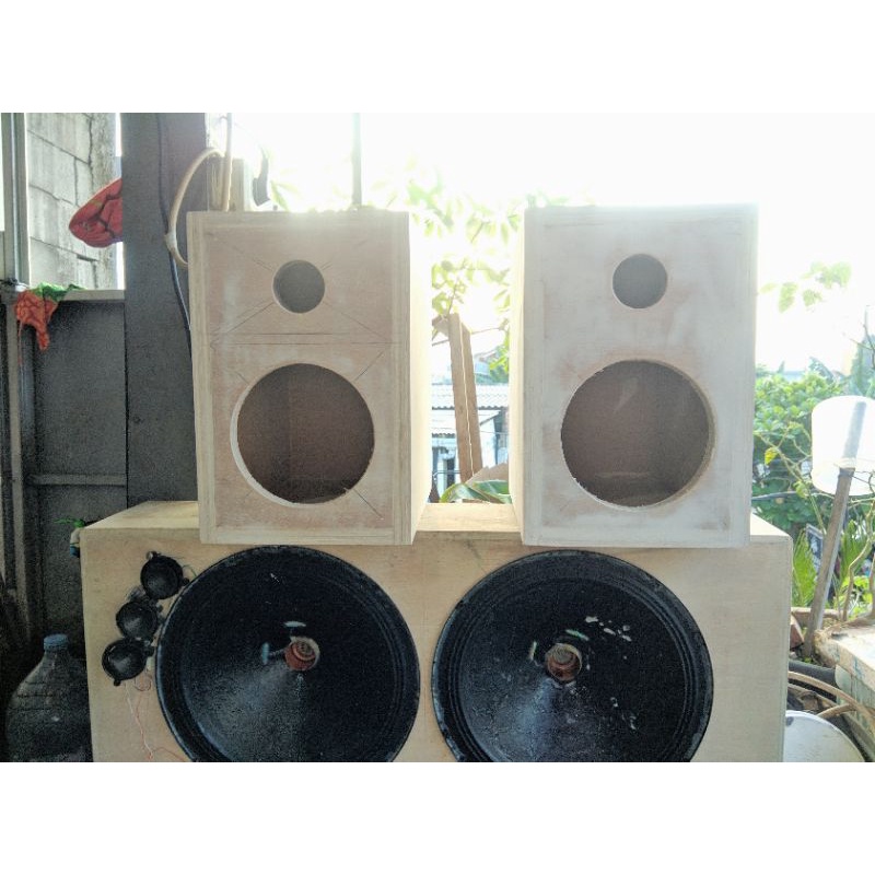 Box speaker 6 / 6.5 inch plus tweeter