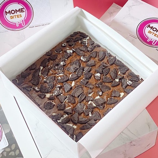 

BROWNIES CHOCOREO - MOME BITES Fudgy Brownies