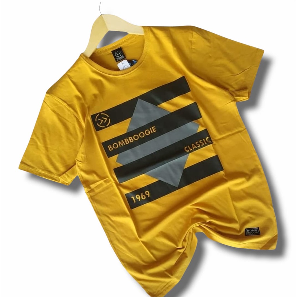 Kaos Pria Lengan Pendek Kaos Distro Baju Kaos Bombogie Original Size L dan XL-25