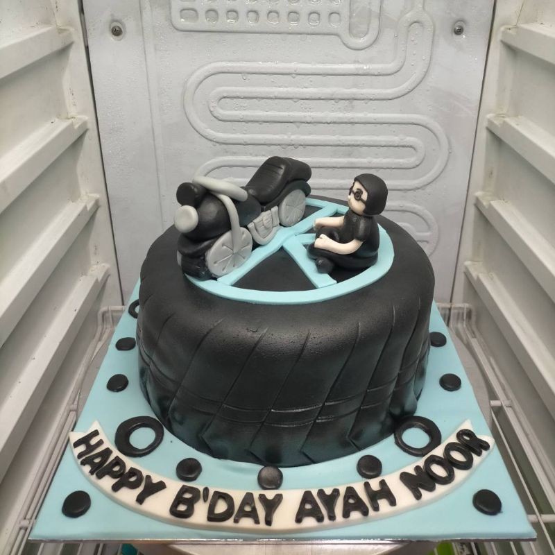 

kue ulang tahun motor gede 22 cm