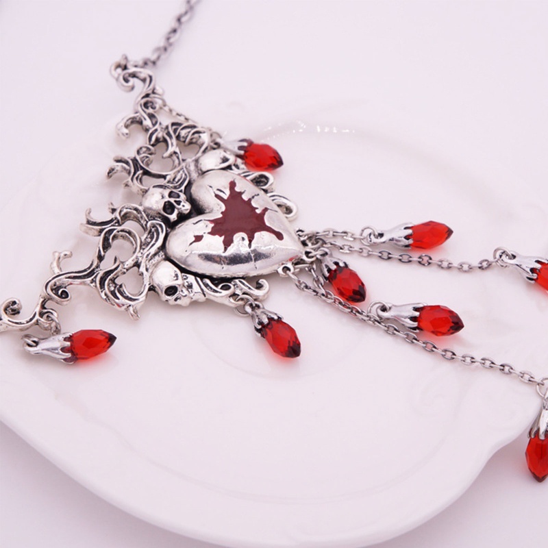 Kalung Liontin Kristal Bentuk Hati Warna Merah Gaya Gothic Untuk Wanita