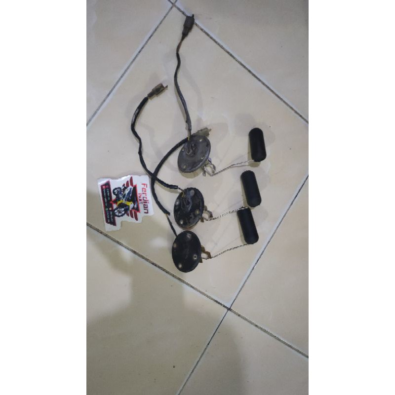 Pelampung minyak Satria Hiu lumba 2tak 2 tak original second