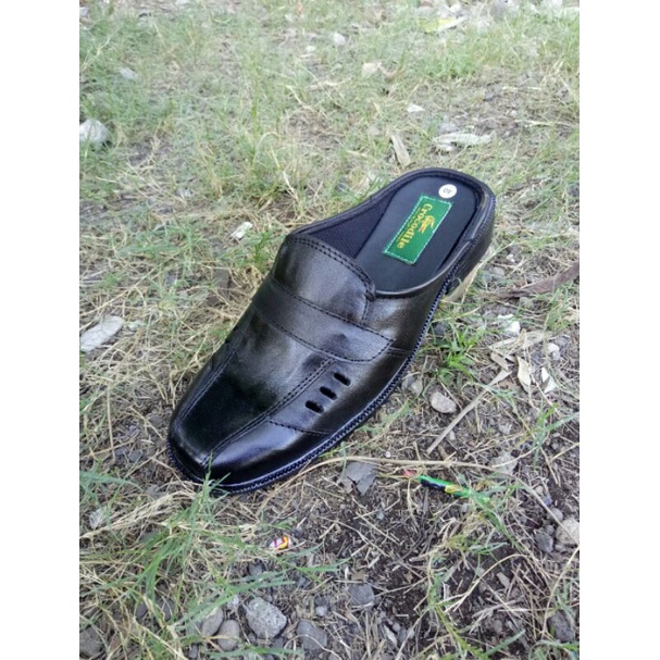 sandal selop kulit sapi  crocodille/polo