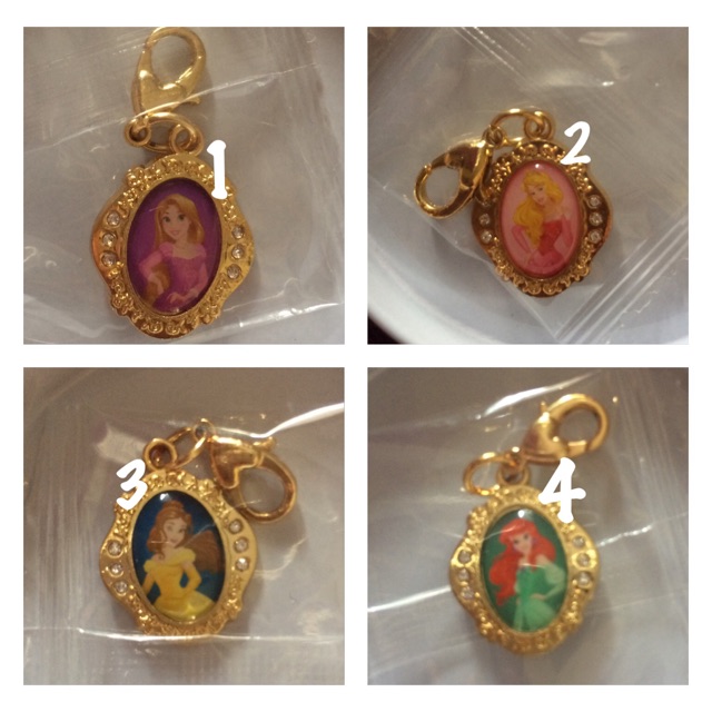 Charm  Disney Princess Alfamart