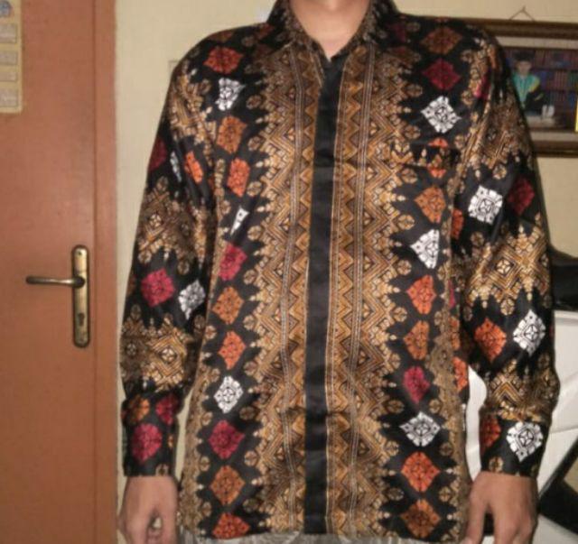 Kemeja Batik Panjang Motif Songket Toraja Hitam