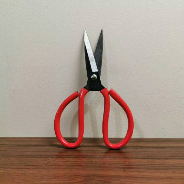 

Gunting Kodok - Gunting Kain Serbaguna 8.inch