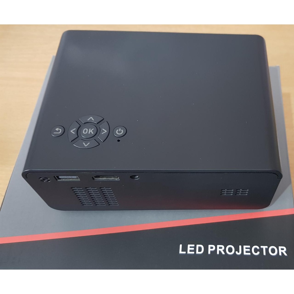 Projector Mini LED M420H Support 1080P Android Digital Proyektor