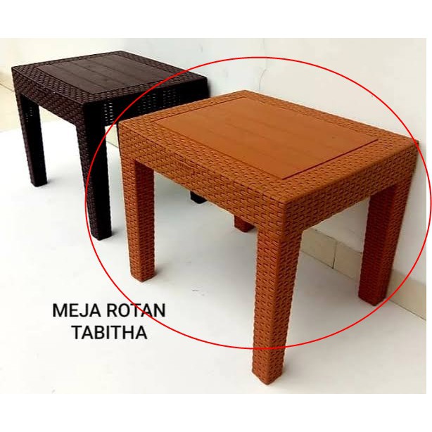 Meja Plastik motif rotan/Meja kopi/meja teras Tabitha