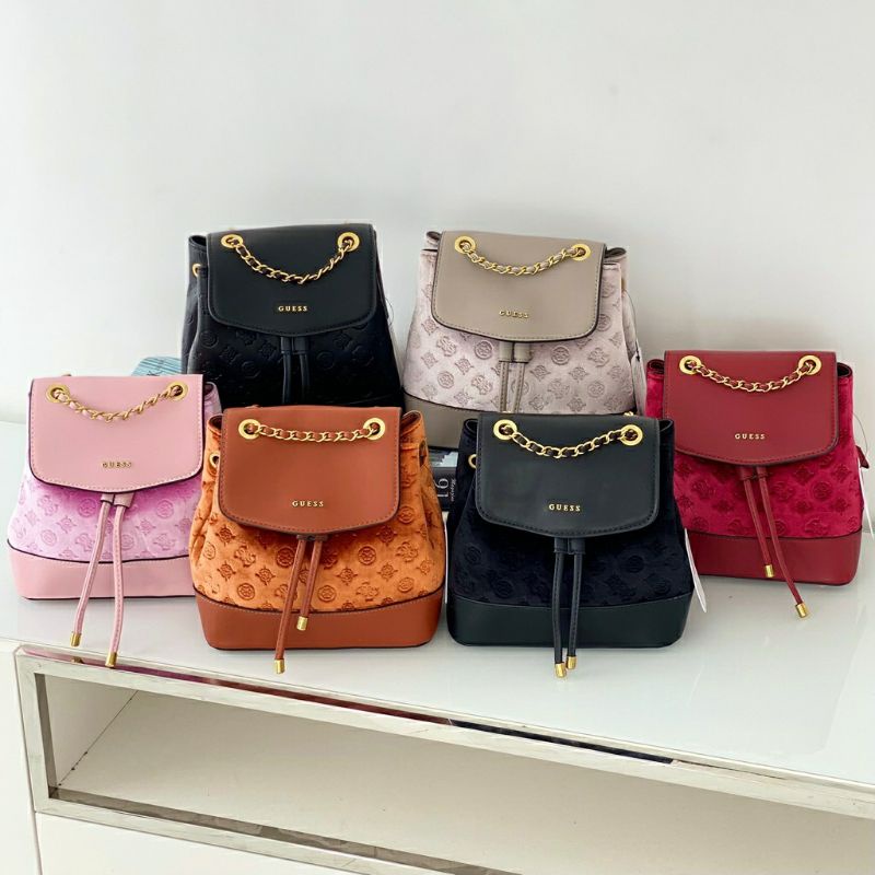 Tas Ransel Wanita Guess