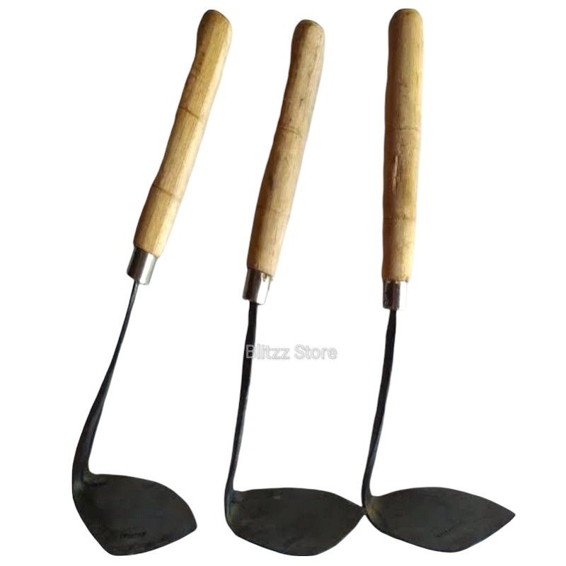 Cangkul Wangkil Miring Pacul Pembersih Rumput