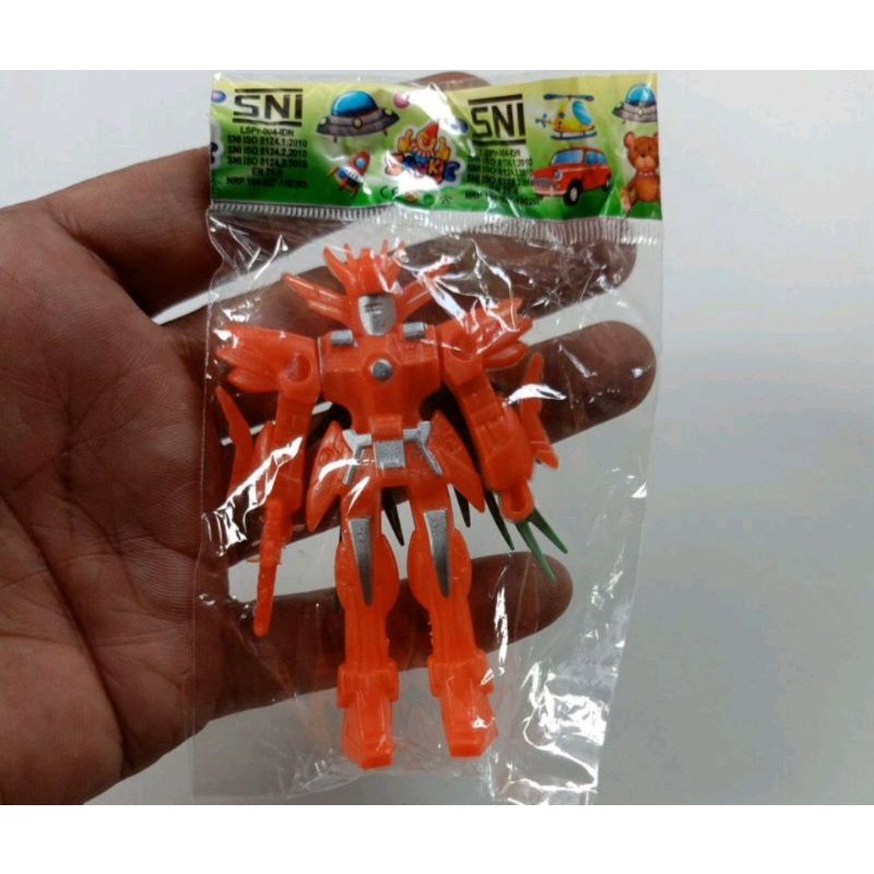 Mainan Robot sayap /Robot Gundam 1 pcs grosir