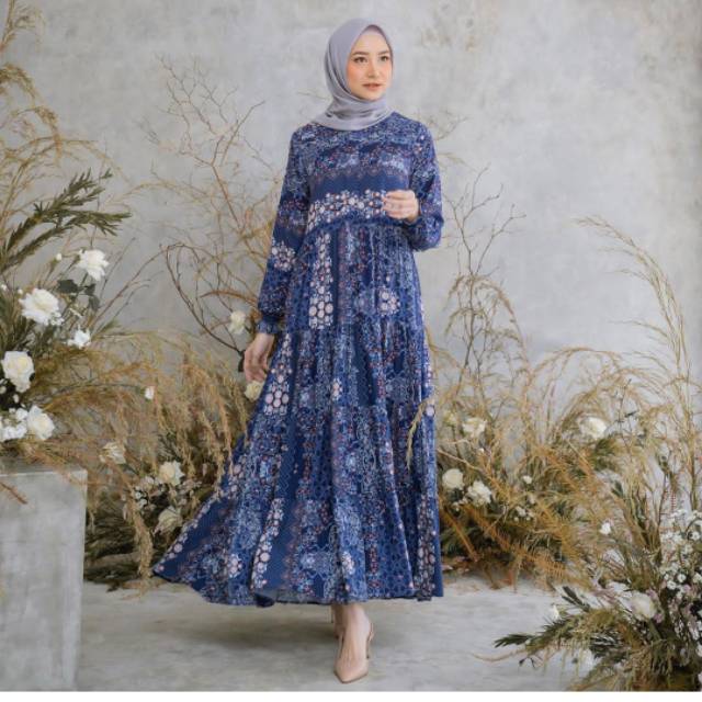 Qena Dress heaven lights