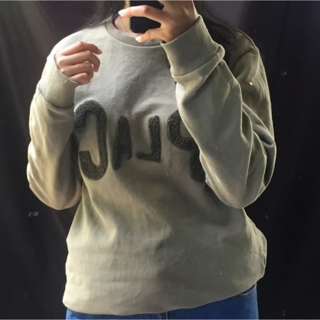 PLAC SWEATER