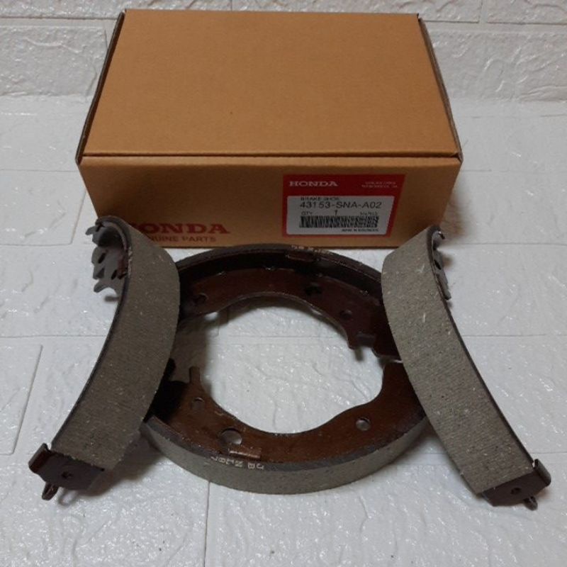 kampas rem belakang honda mobilio