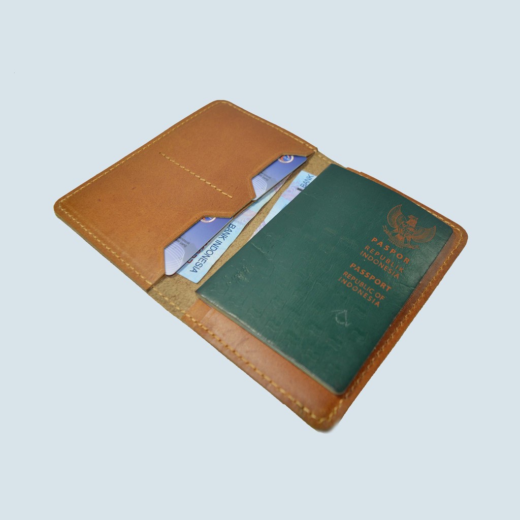 dompet passport - passport cover simpel kulit sapi asli warna tan