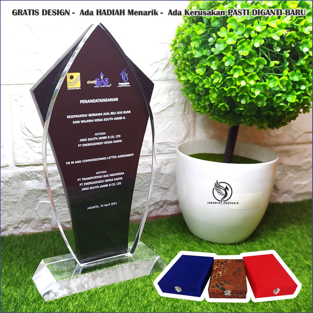 

Plakat Mewah Unik Akrilik Custom Acrylic Penghargaan kenang-kenangan wisuda + Box Beludru