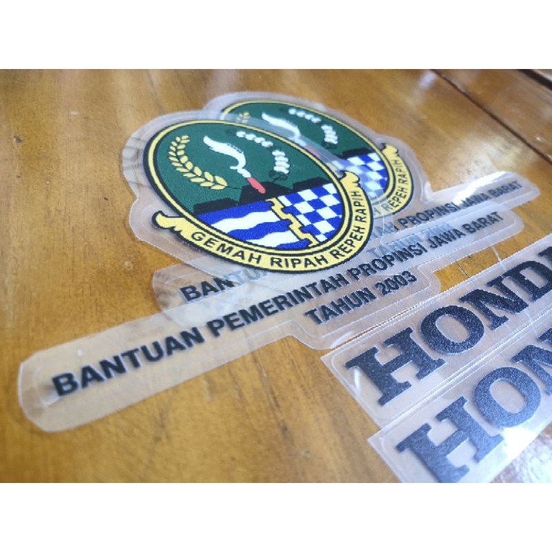 Sticker stiker striping Honda Win 100 Coklat muda Jawa Barat Baru Bantuan Pemerintah Jawa Barat Tahu