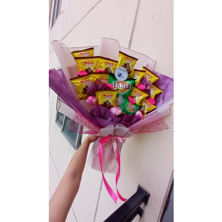 

Buket bunga snack chiki ball chocolate / cheese lays seaweed / hadiah anak kids boy girl gift bingkisan ulang tahun