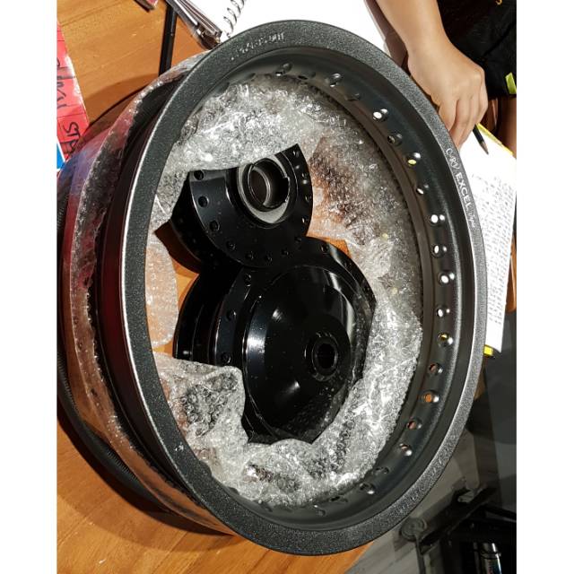 Velg Alloy CRV Japan 14 x 185 Titanium Kulit Jeruk 1 set Tromol Xeon GT125