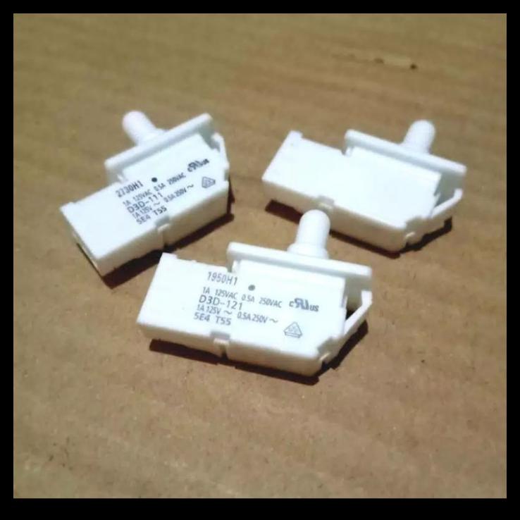 Switch Pintu Kulkas Sanyo Aqua 2 Pin