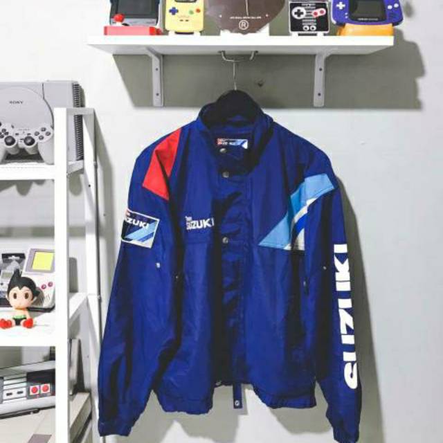 Jaket team suzuki