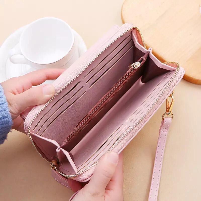 Dompet Seruni