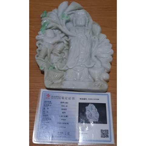 Patung Batu Giok Ukir Kwan Im 1.065 CT Natural 1048