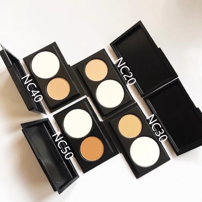 MAC studio perfect foundation compact mini