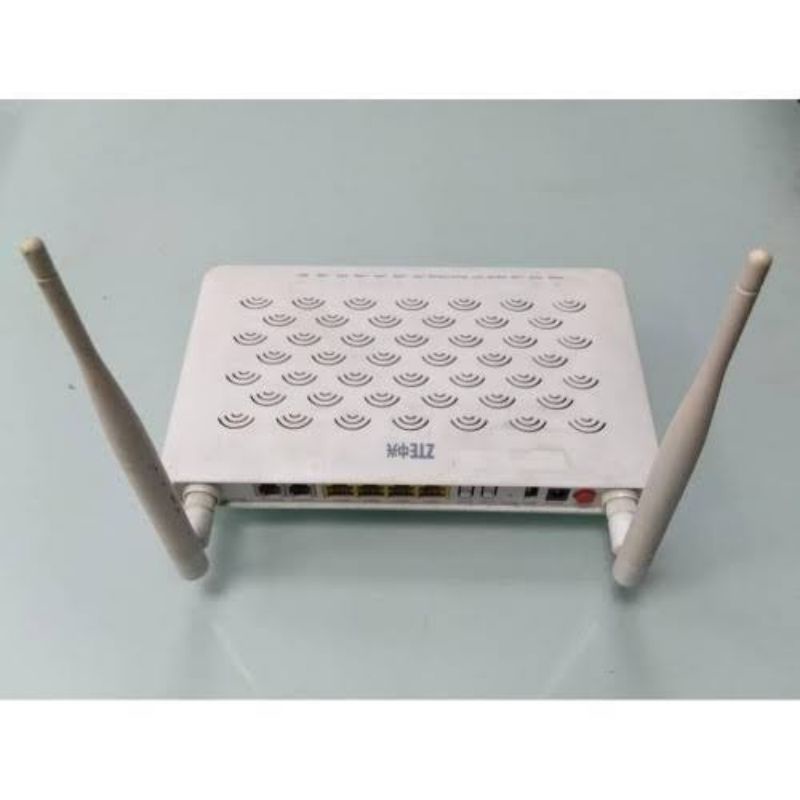 Ont router ZTE ZXHN F609 V1 + adaptor