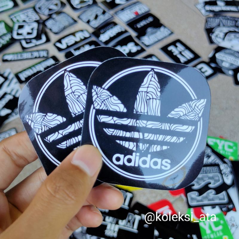 ADIDAS BLACK STIKER