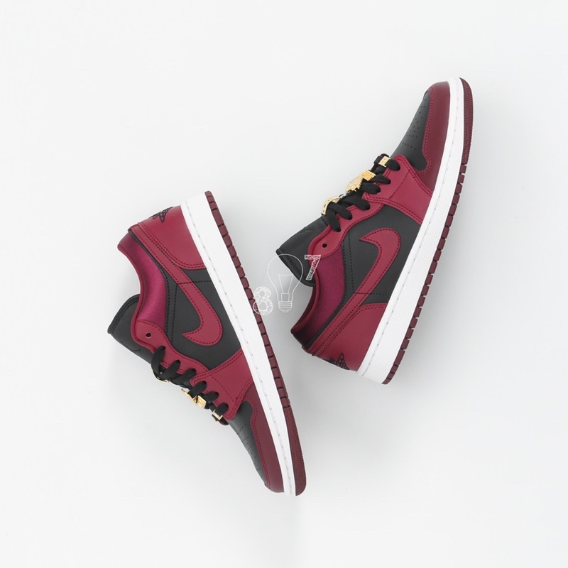 Air Jordan 1 Low Burgundy