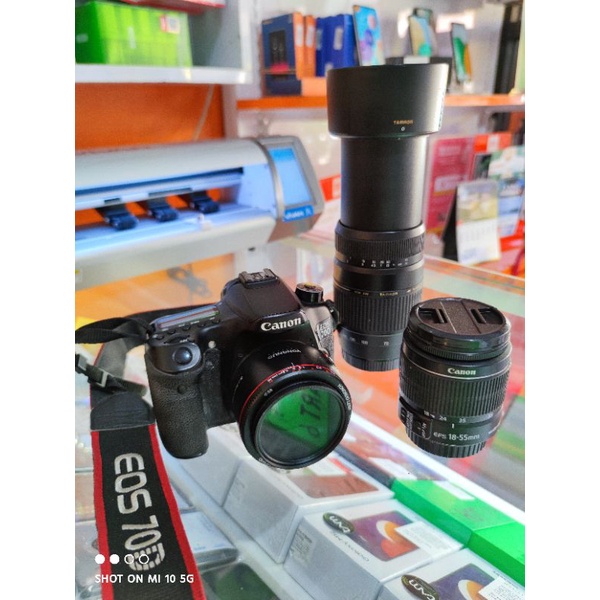 CANON EOS 70D Second Bekas ORIGINAL MURAH BANGET Fulset LENSA 3 BUAH