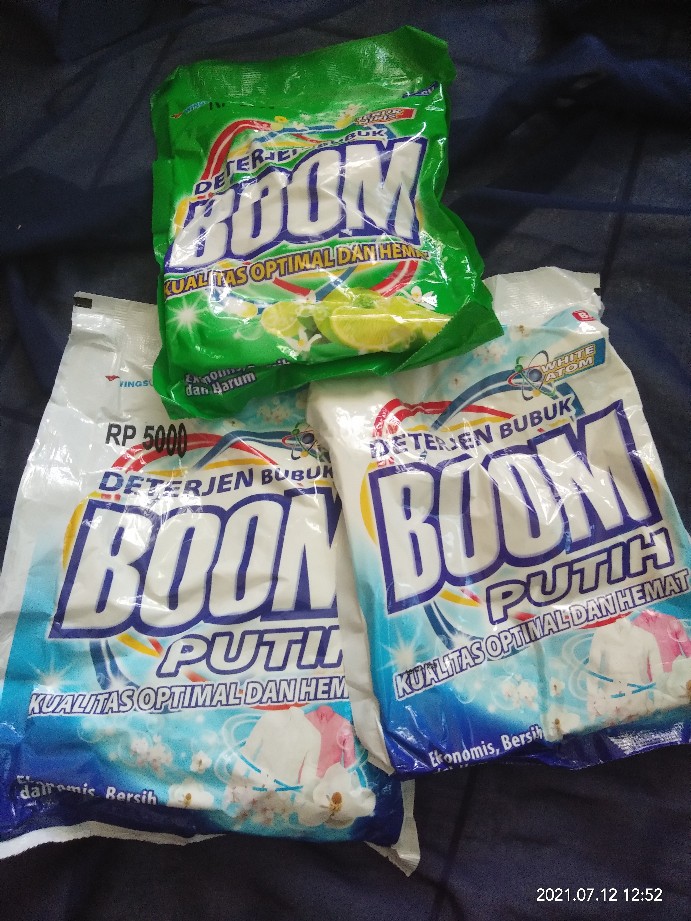 Detergen Boom Bubuk 1kg Muat 3pcs