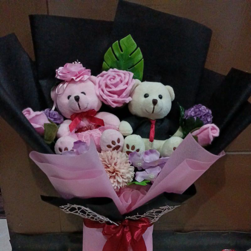 

BUKET KADO NIKAHAN CUSTOM